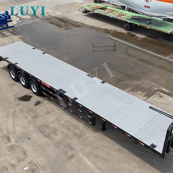 3‑Axle Flat Bed Semi‑Trailer Equipped With 1.5 Meter Front Stop Board high quality